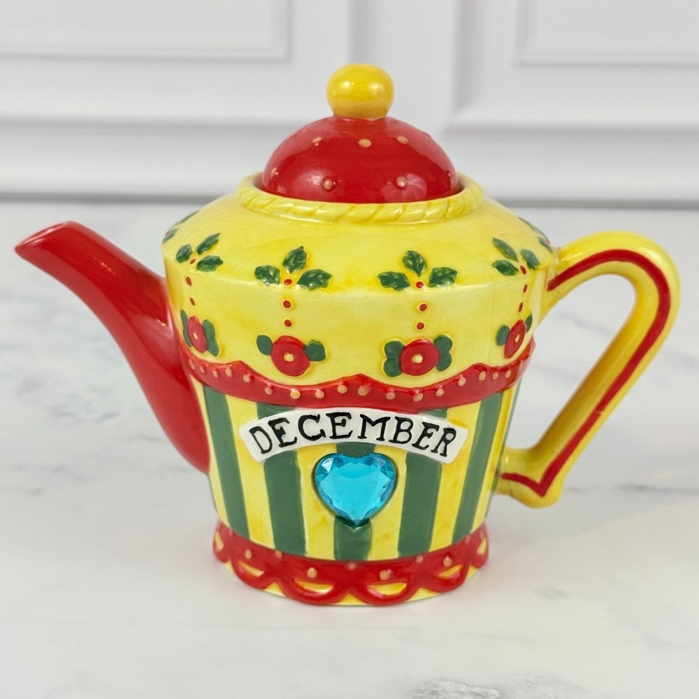 VTG 2004 Mary Engelbreit Mini Teapot Birthstone Month December 3 3/4" Tall